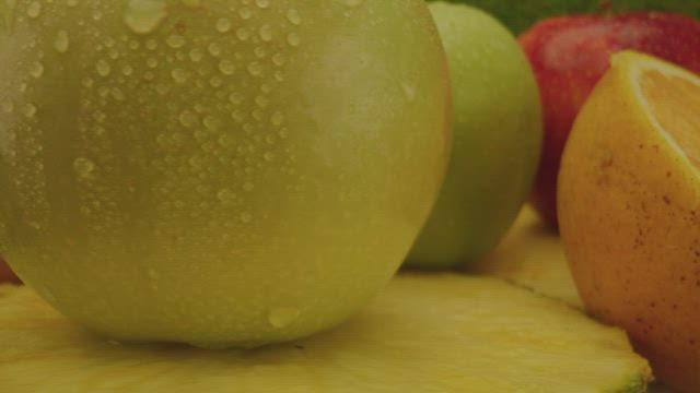 Different types of fresh fruit in presentation video.